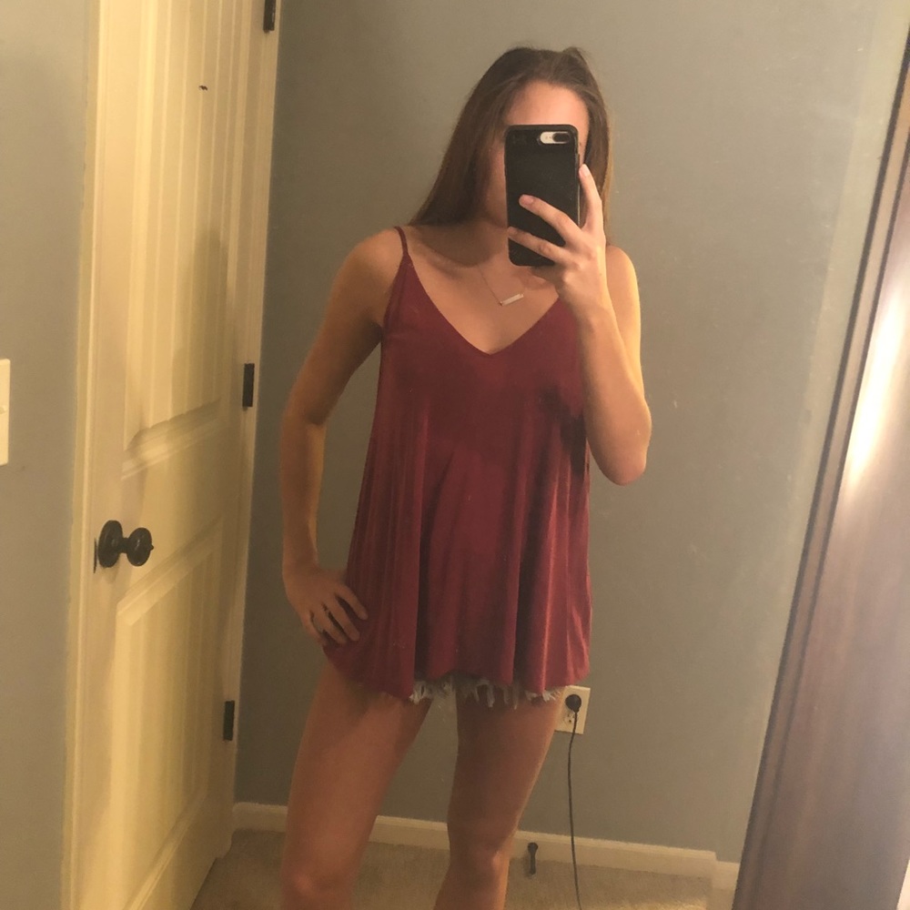 URBAN OUTFITTERS TANK TOP
